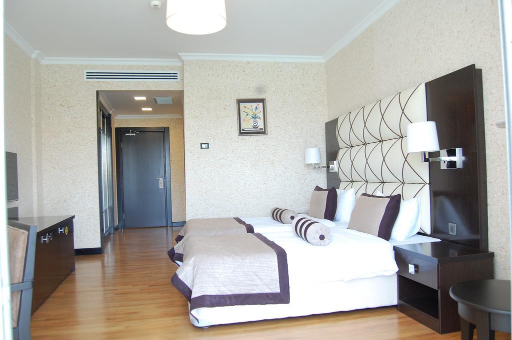 Agsaray Deluxe Hotel & Spa Mingachevir Ngoại thất bức ảnh