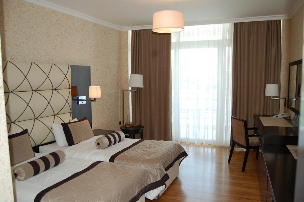 Agsaray Deluxe Hotel & Spa Mingachevir Ngoại thất bức ảnh