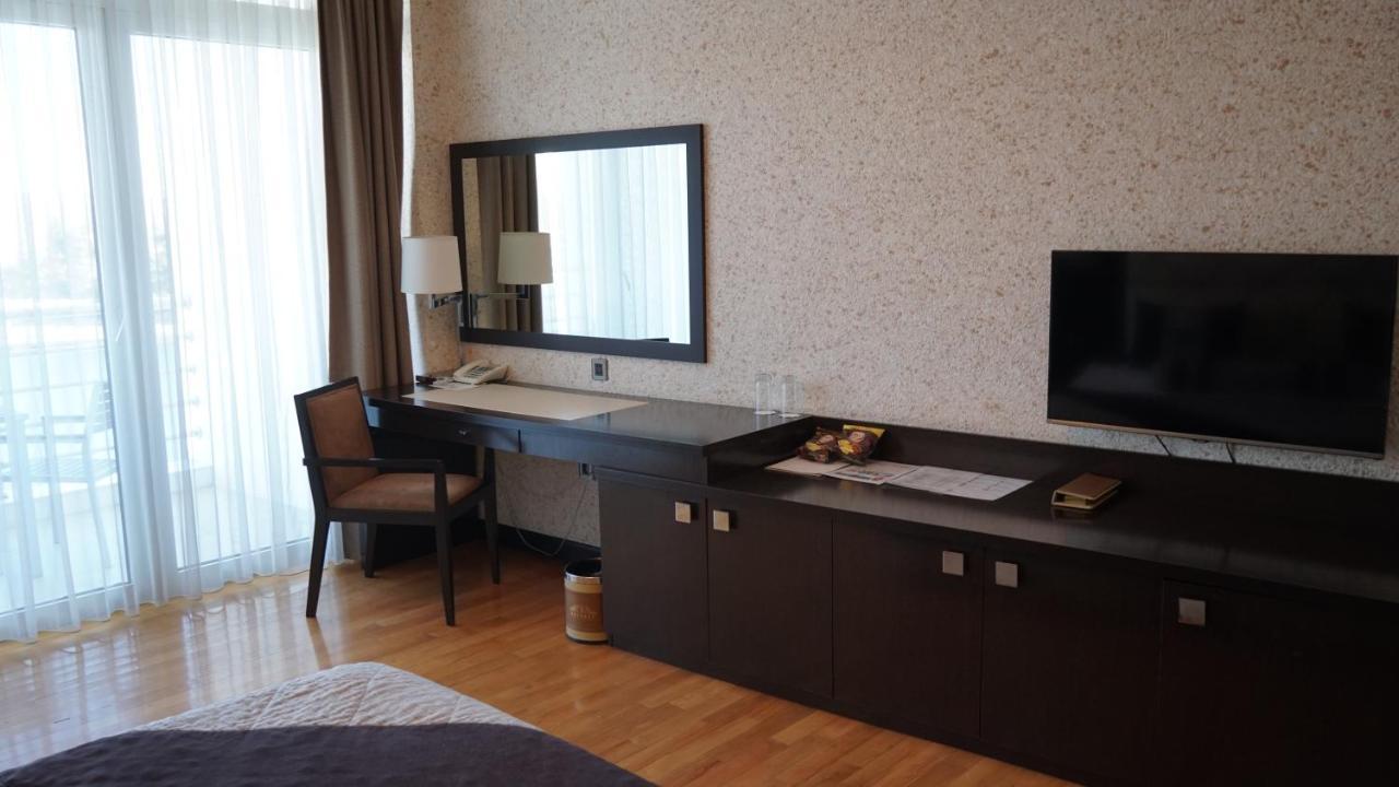 Agsaray Deluxe Hotel & Spa Mingachevir Ngoại thất bức ảnh